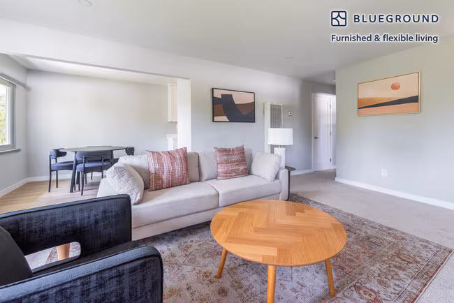 838 Roble Ave Menlo Park, CA 94025 photo 3