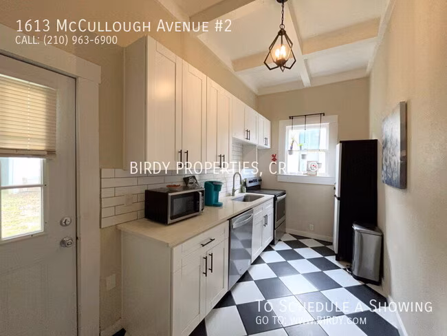 1613 McCullough Ave San Antonio, TX 78212 photo 5