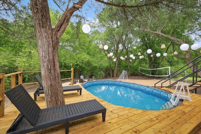 2508 Nokomis Rd Lancaster, TX 75146 photo 5