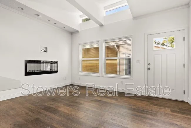 144 Larkwood Cir Danville, CA 94526 photo 2