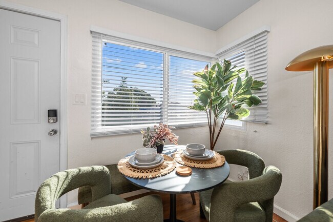 2796 K St San Diego, CA 92102 photo 3