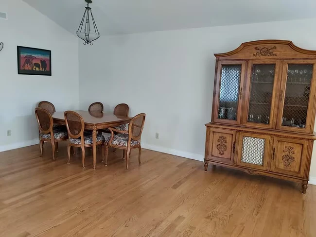 413 Camden Rd Alameda, CA 94501 photo 4