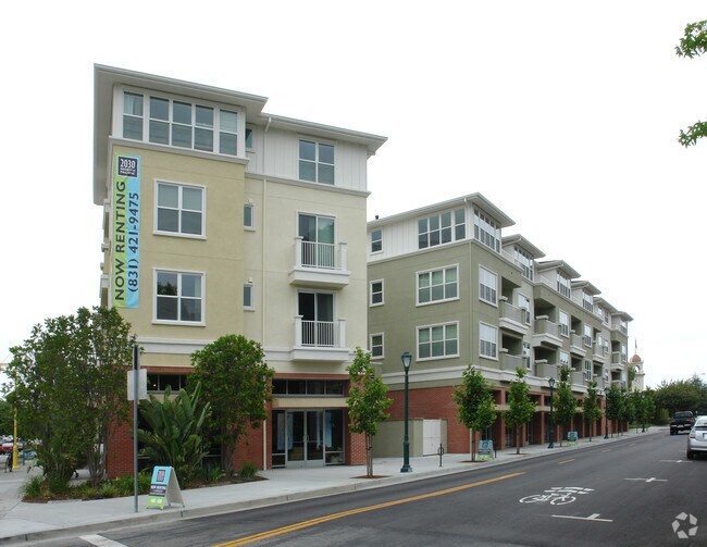2030 N Pacific Ave, Santa Cruz (Condo) photo 4
