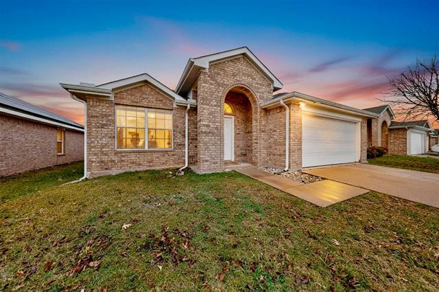 6721 Waterlilly Dr Arlington, TX 76002 photo 4