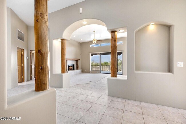 34311 N 139th Pl Scottsdale, AZ 85262 photo 5