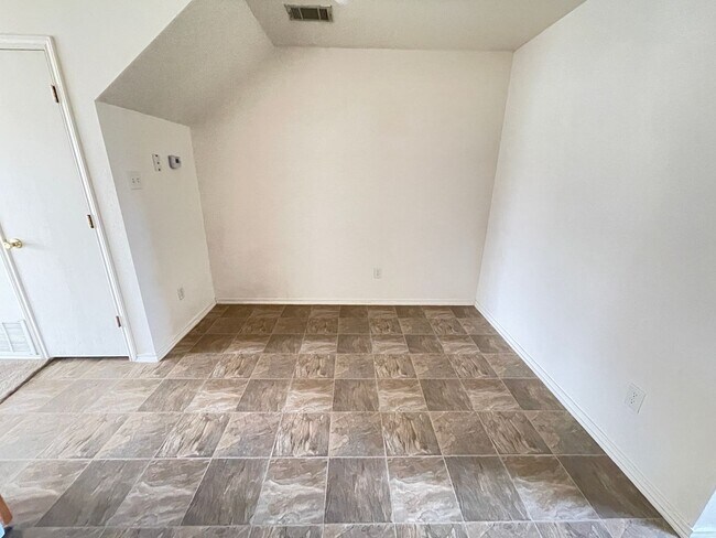 4411 Jeff Scott Dr Killeen, TX 76549 photo 4