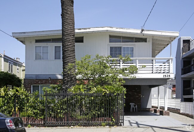 1525 Alcatraz Avenue, Berkeley, CA 94703 photo 3
