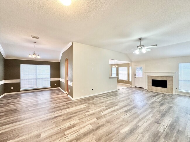 20203 Goss Hollow Lane, Katy, TX 77449 photo 5