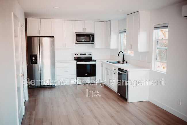5263 Tipton St San Diego, CA 92115 photo 3