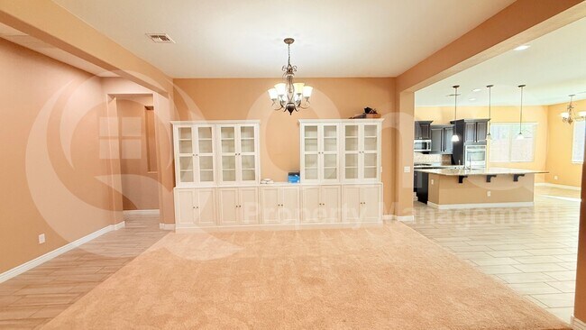 7469 West Remuda Drive, Peoria, AZ 85383 photo 4