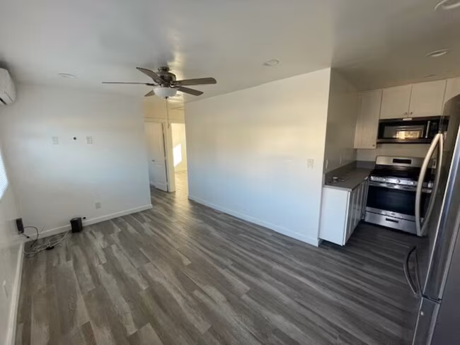 1314 Scott Dr National City, CA 91950 photo 4