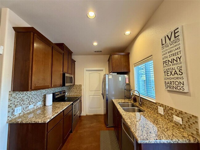 5503 Hiline Rd Austin, TX 78734 photo 5