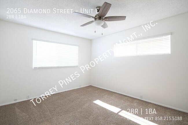 2065 Diamond St San Diego, CA 92109 photo 4