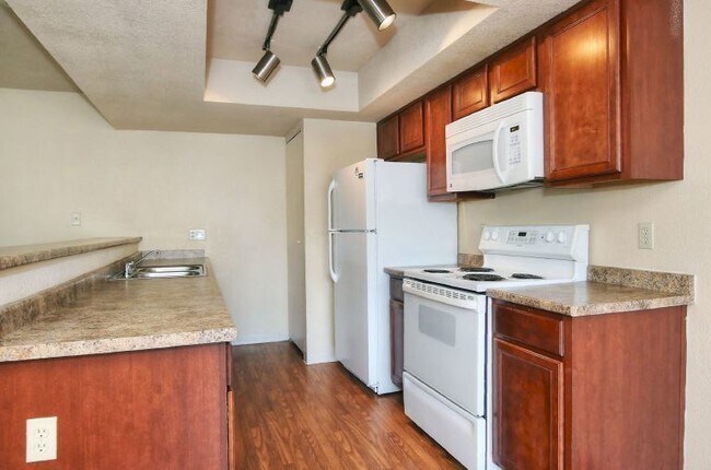 Marabrisa Condominiums photo 3