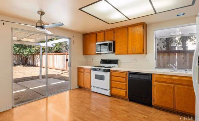 4628 Marblehead Bay Dr Oceanside, CA 92057 photo 5