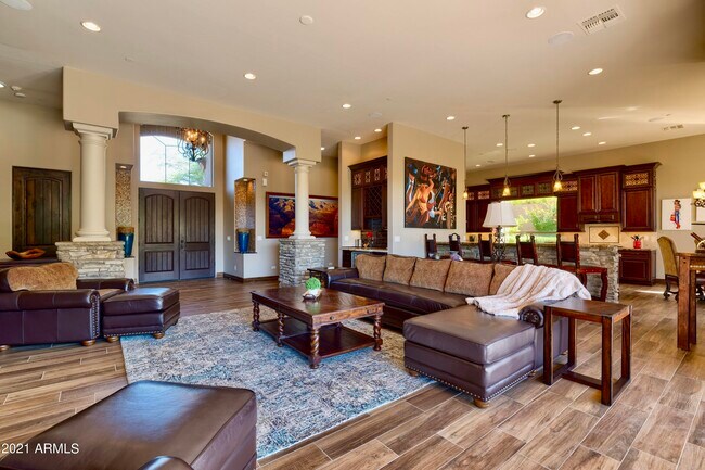 11741 E Parkview Ln Scottsdale, AZ 85255 photo 3