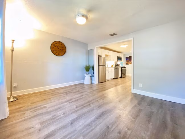 903 Prospect Ave Austin, TX 78702 photo 5