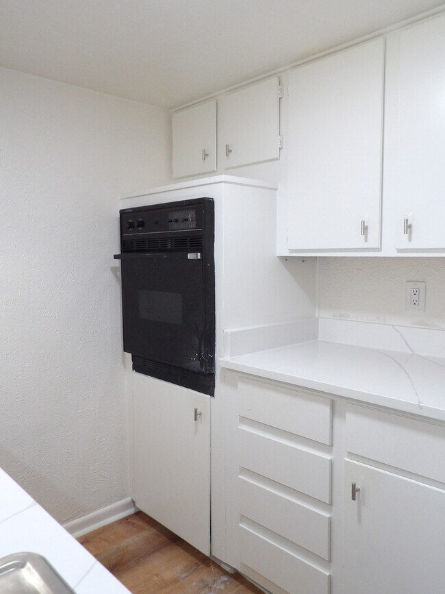 4319 Buena Vista St Dallas, TX 75205 photo 4