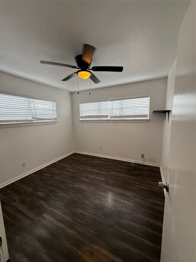 5010 Ennis Street, Houston, TX 77004 photo 3