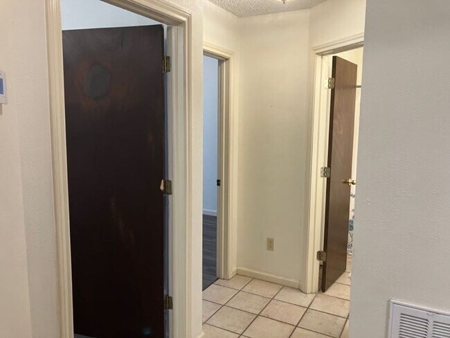 1300-1302 N Bishop St San Marcos, TX 78666 photo 5