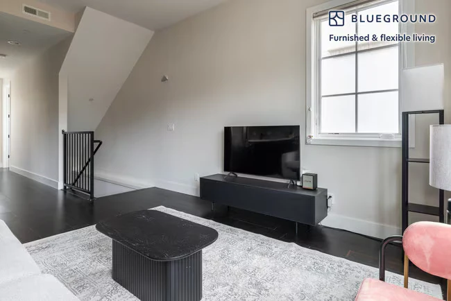 1225 Floribunda Avenue, Burlingame, CA 94010 photo 4