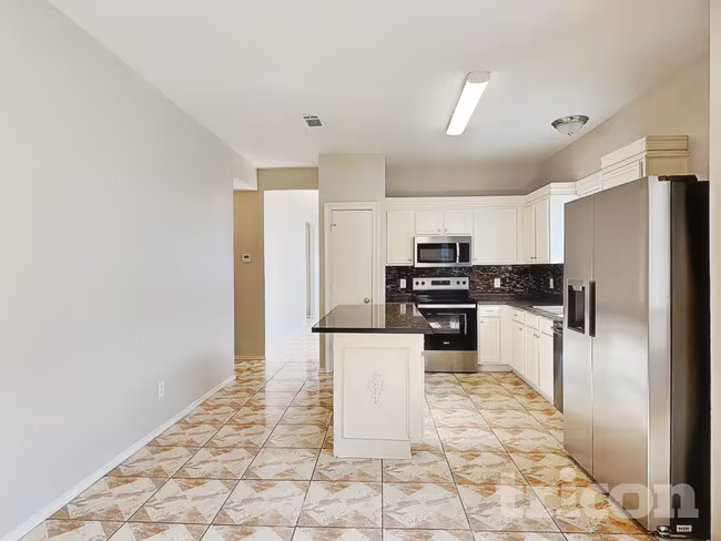 7112 Avington Way, Fort Worth, TX 76133 photo 3