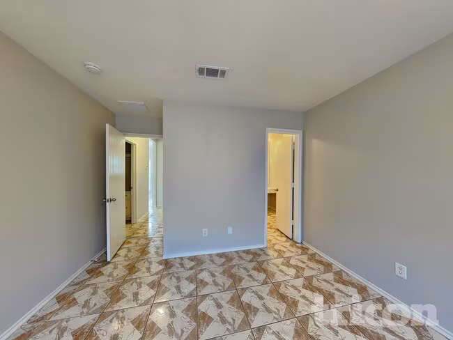 7112 Avington Way, Fort Worth, TX 76133 photo 4