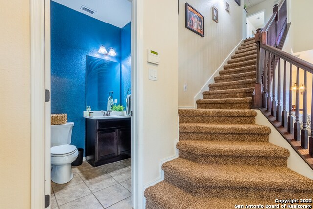 1303 Crane Ct San Antonio, TX 78245 photo 5
