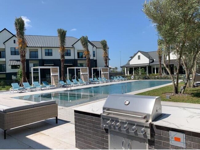 14199 I-35 Pflugerville, TX 78660 photo 2