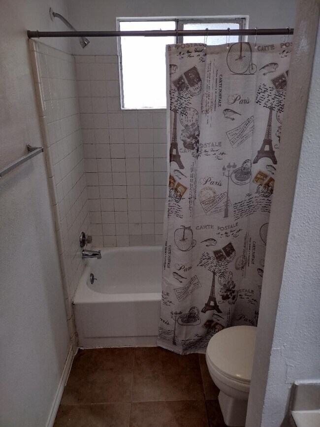 1629 Greywood Dr Mesquite, TX 75149 photo 3
