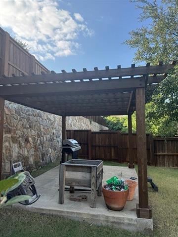 7315 Comal Drive, Irving, TX 75039 photo 2