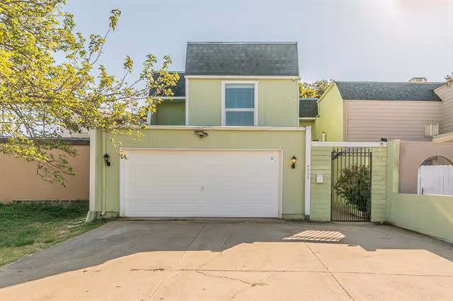 4535 Alamosa Street, Fort Worth, TX 76119 photo 2