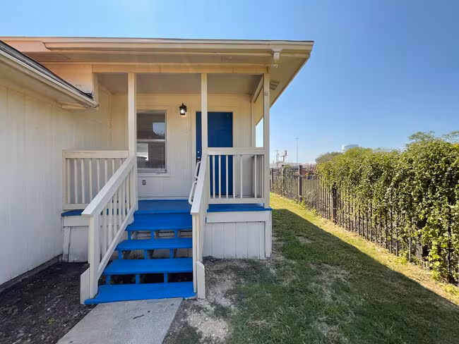 2319 Observation Dr San Antonio, TX 78227 photo 2
