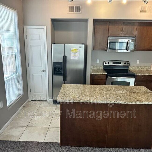1920 E Bell Rd Phoenix, AZ 85022 photo 4