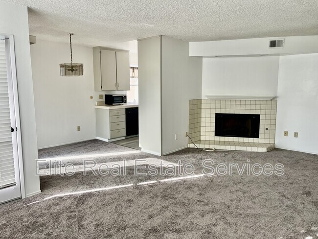 3842 Basilone St San Diego, CA 92110 photo 5