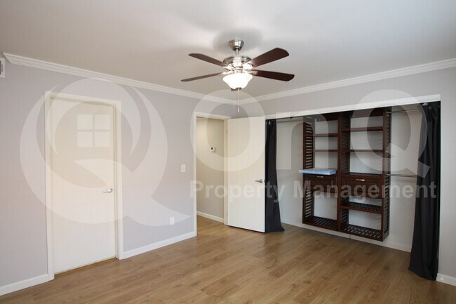 30 E Brown Rd Mesa, AZ 85201 photo 5
