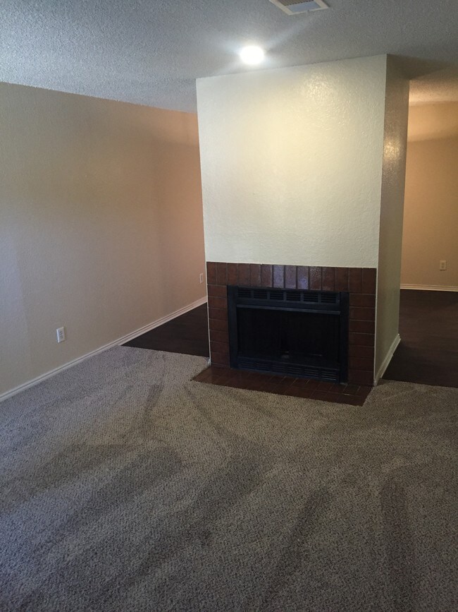Bahama Glen Apartments photo 4