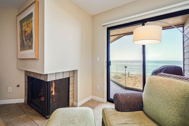 239 S Helix Ave Solana Beach, CA 92075 photo 4