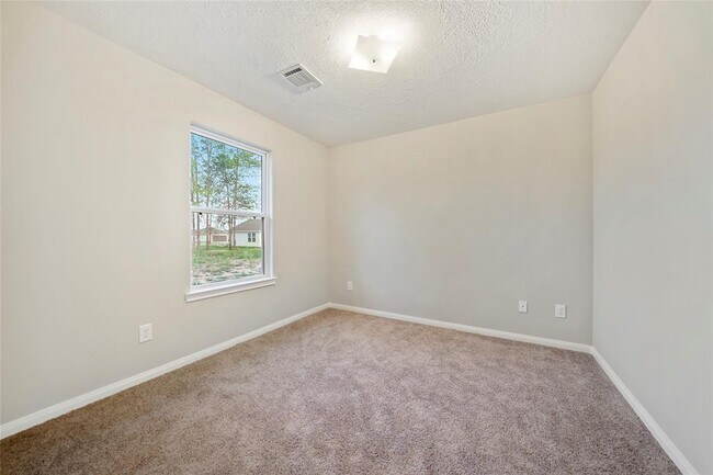80 County Road 5102b, Cleveland, TX 77327 photo 5