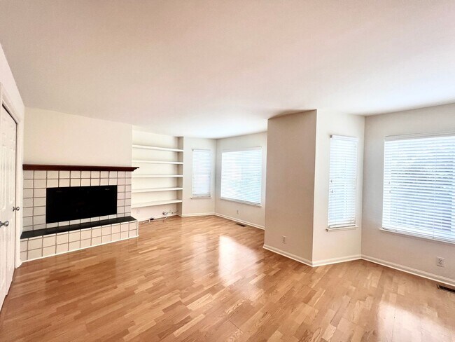 10 Alvarado Street, San Francisco, CA 94110 photo 2