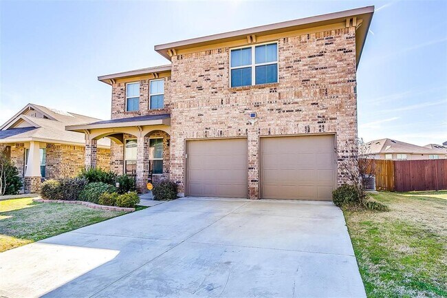 2932 Coyote Canyon Trail, Fort Worth, TX 76108 photo 4