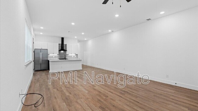 820 S Walters St San Antonio, TX 78203 photo 4