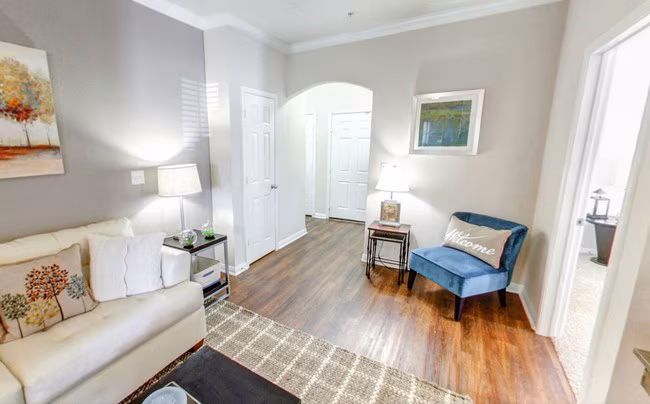 Abelia Flats photo 3