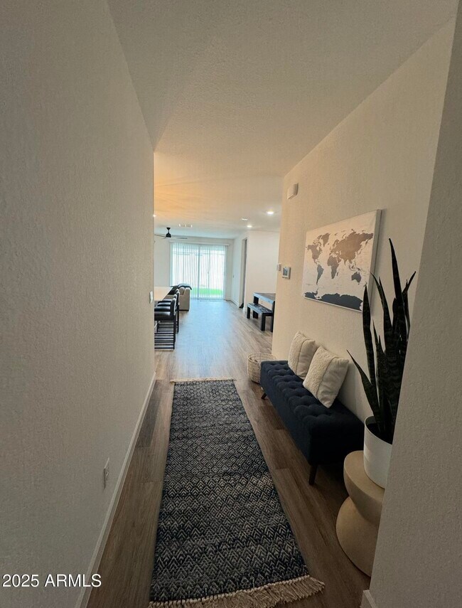 17712 W Sanna St Glendale, AZ 85355 photo 3