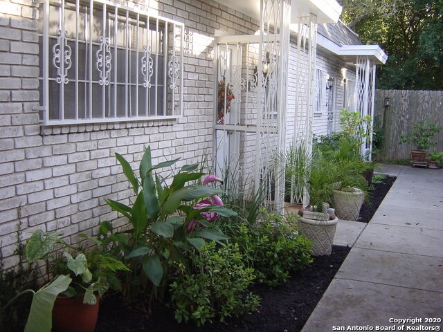 1430 Nacogdoches Rd San Antonio, TX 78209 photo 4