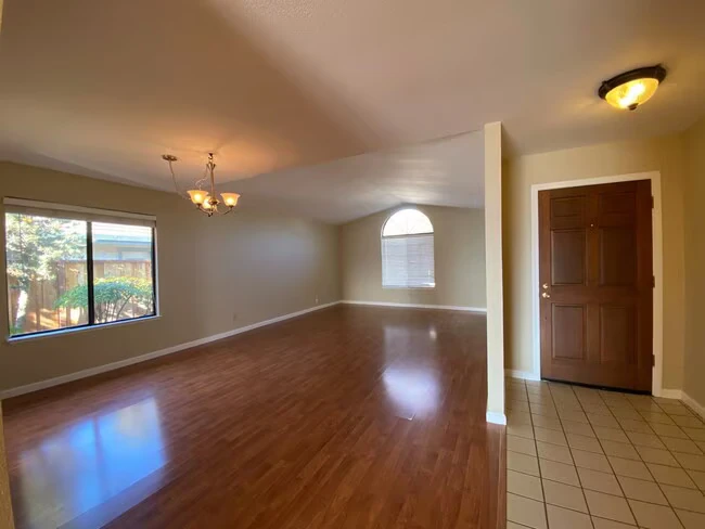 1445 Drolette Way Benicia, CA 94510 photo 2