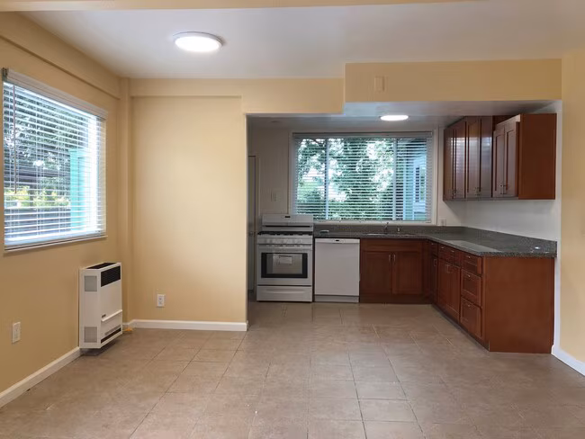 130-142 Underhill Dr Napa, CA 94558 photo 3
