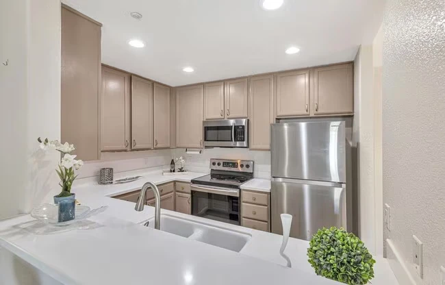 614 Norris Canyon Terrace, San Ramon, CA 94583 photo 3