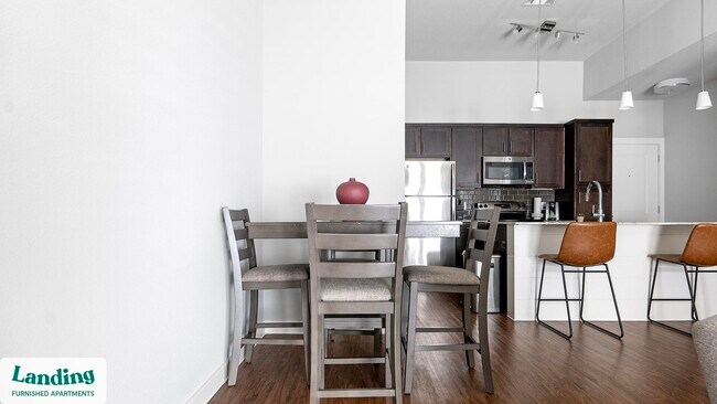 4300 Cromwell Dr Kyle, TX 78640 photo 5