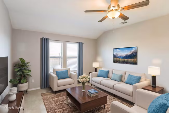 806 Platinum Dr photo 4